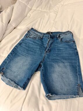 Fashion Nova Distressed Mid-Blue Denim Bermuda Shorts